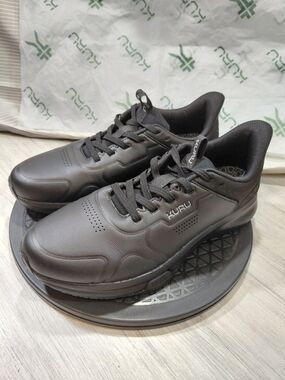 NEW KURU Womens SHIFT 2 Black Leather Anti Slip Orthopedic Sneakers SIZE 9.5 M8